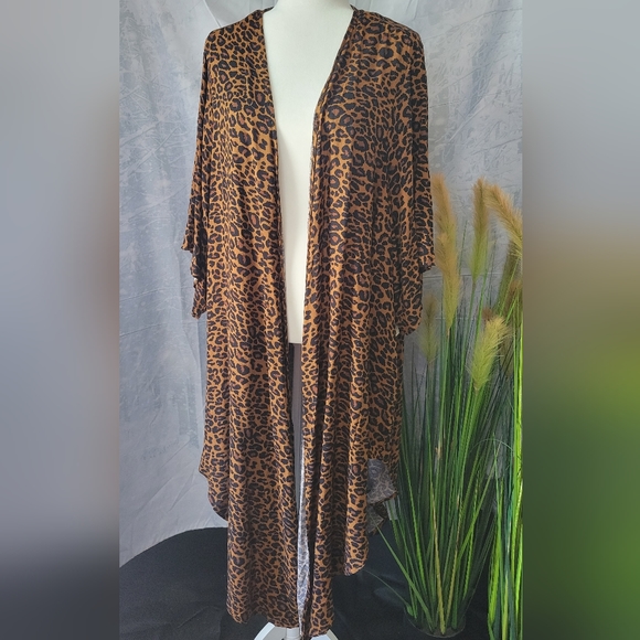 Lady's terra and sky cover up - Picture 1 of 4